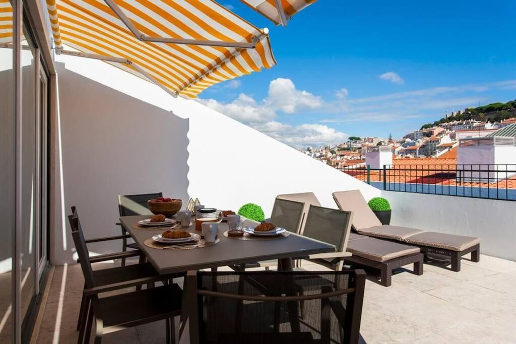 Apartamento Crucifixo Duplex With Terrace Lisboa